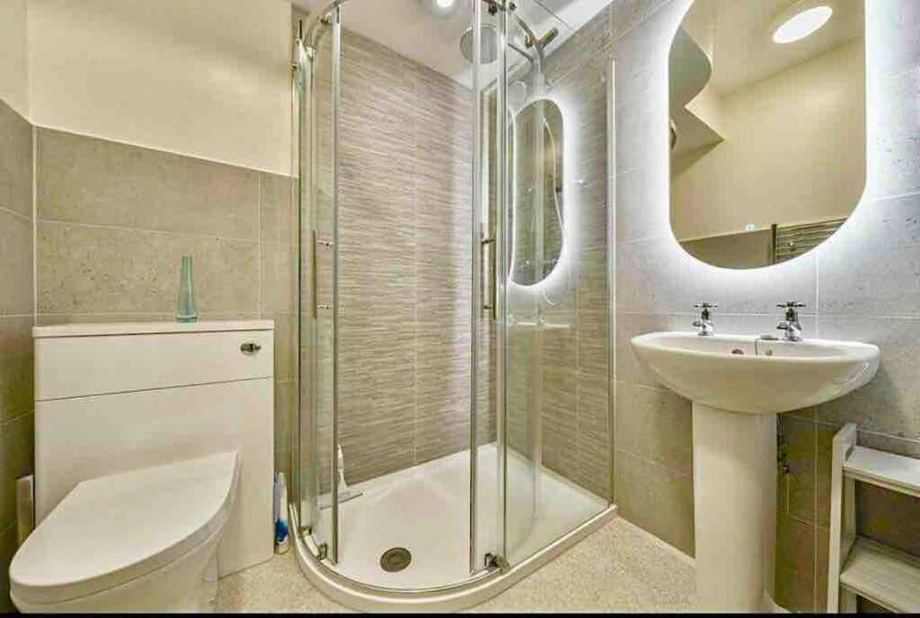 A Charming Luxury Apartment! Portinscale Extérieur photo